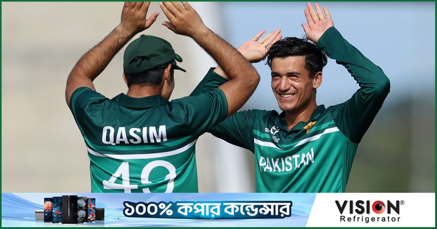 পাকিস্তানি উঠতি তারকাকে দলে নিল নোয়াখালী